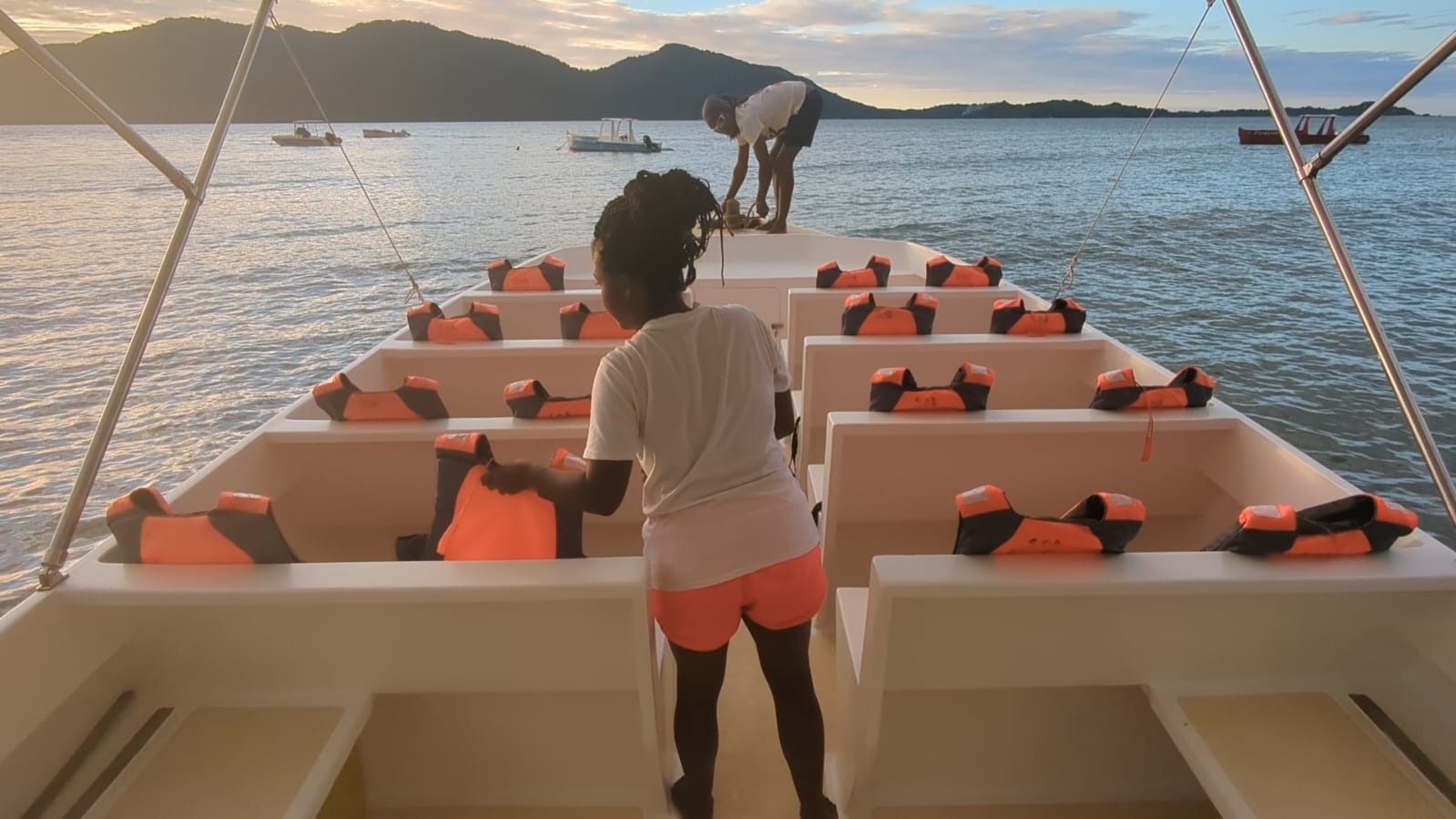 Bateau d’excursion – Image 3